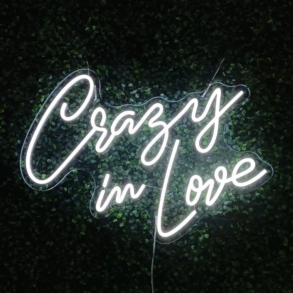 neon crazy in love blanc